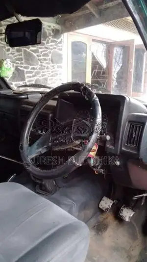Nissan Patrol 1985 SUV (Used)