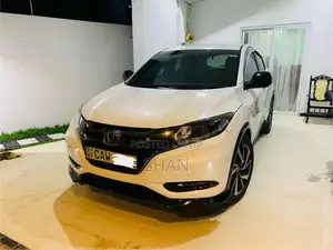 Honda Vezel Rs Sensing 2017 SUV (Used)