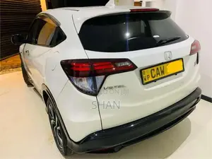 Honda Vezel Rs Sensing 2017 SUV (Used)