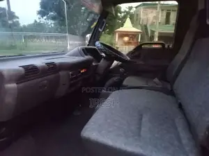 Isuzu ELF 1997 Lorry (Used)