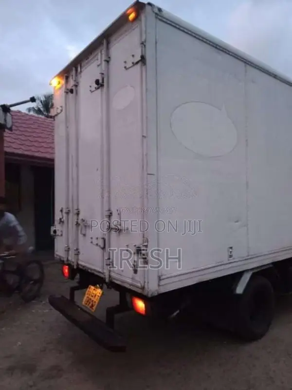 Isuzu ELF 1997 Lorry (Used)