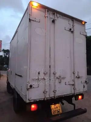 Isuzu ELF 1997 Lorry (Used)
