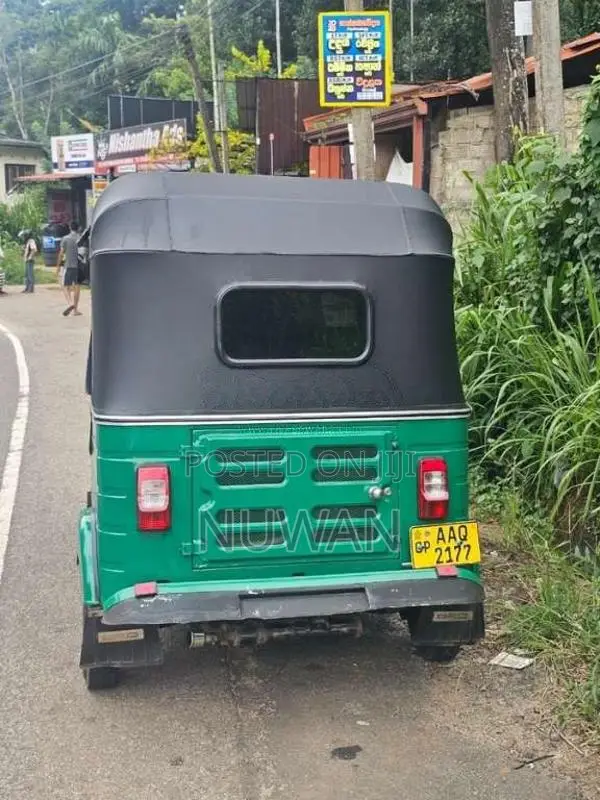 Bajaj RE 2014 Three Wheel (Used)