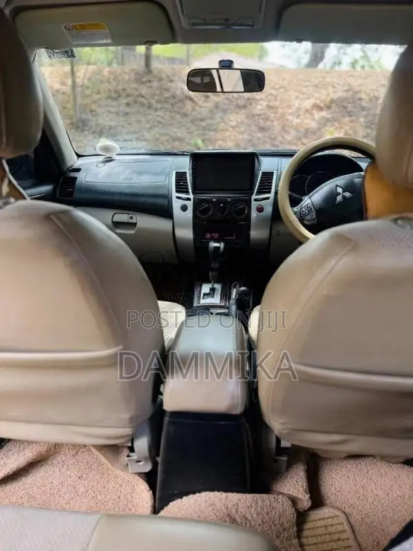 Mitsubishi Montero Sport 2012 SUV (Used)