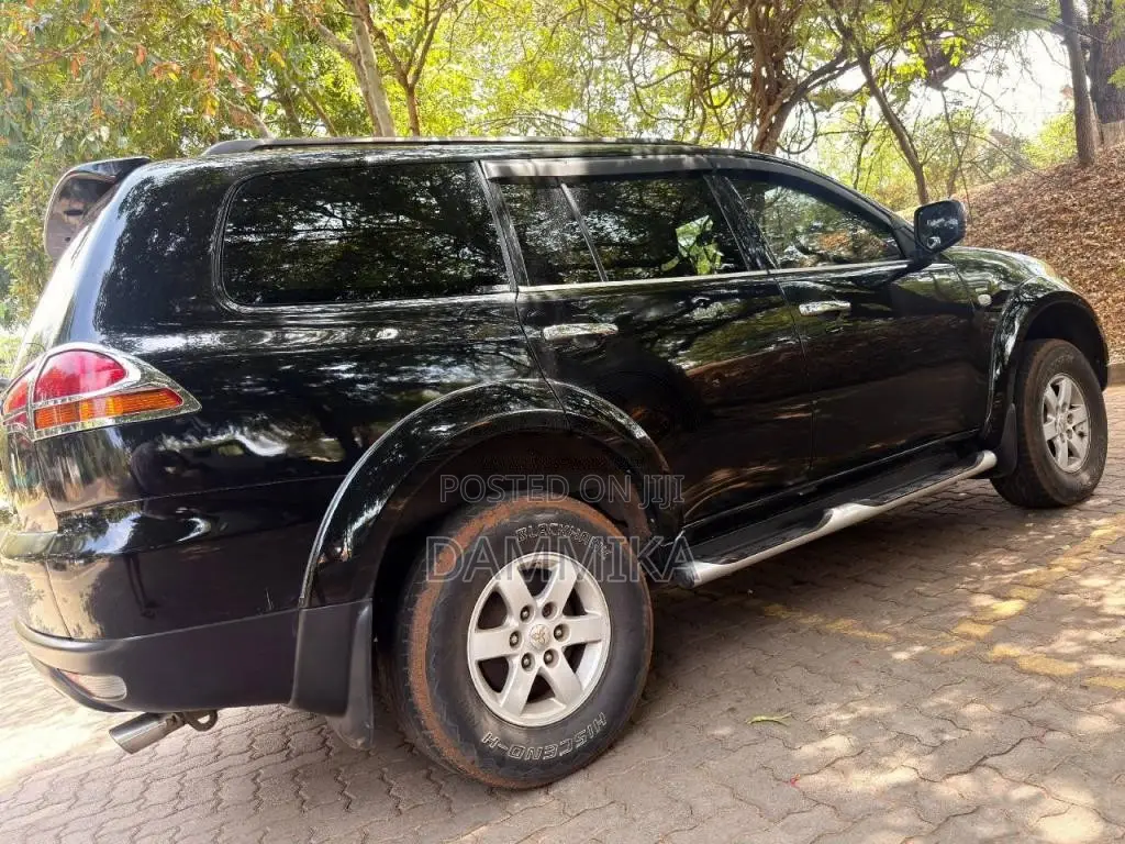 Mitsubishi Montero Sport 2012 SUV (Used)