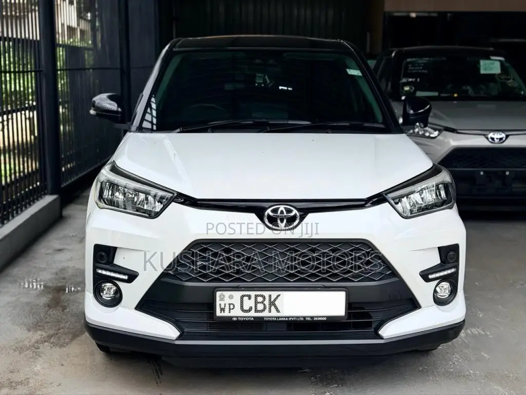 Toyota Raize Z 2WD Black Top 2020 SUV (Used)