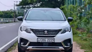 Peugeot 5008 2019 SUV (Used)
