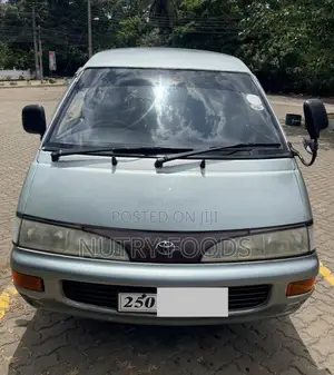 Toyota CR27 1994 Van (Used)