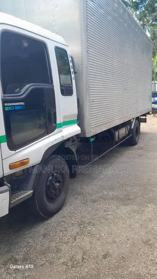 Isuzu FRR 1996 Lorry (Used)