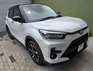 Toyota Raize Hybrid 2025 SUV (Used)