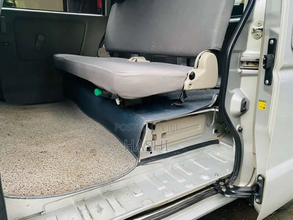 Suzuki Every 2015 Van (Used)
