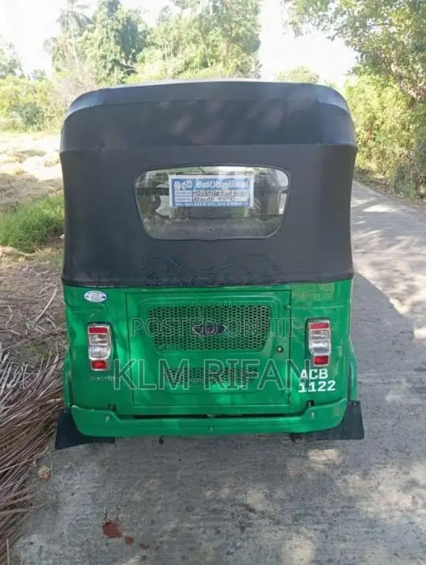 Bajaj RE 4 Stroke 2025 Three Wheel (Used)
