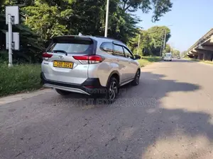 Toyota Rush 2018 SUV (Used)