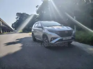 Toyota Rush 2018 SUV (Used)