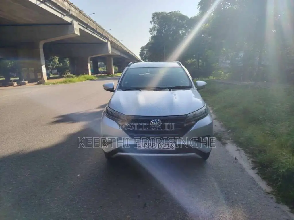 Toyota Rush 2018 SUV (Used)