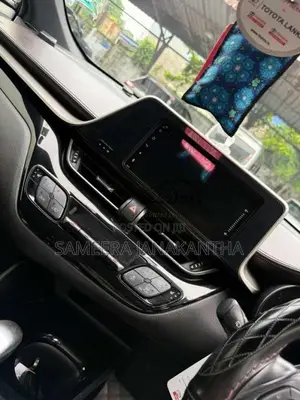 Toyota CHR 2017 SUV (Used)