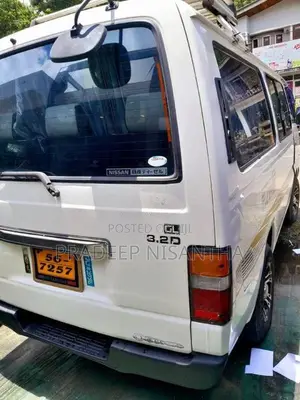 Nissan Caravan 1991 Van (Used)