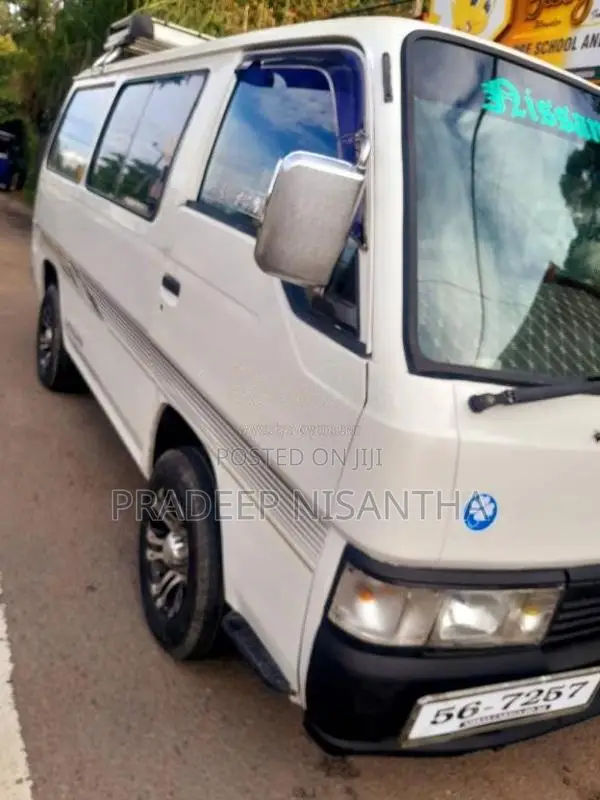 Nissan Caravan 1991 Van (Used)