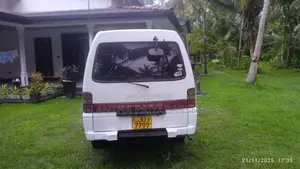 Mitsubishi PO15 2000 Van (Used)
