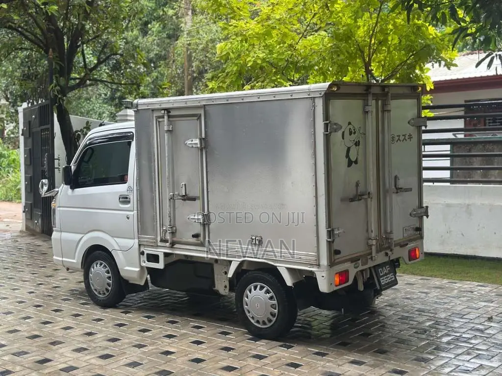 Suzuki Carry 2015 Lorry (Used)