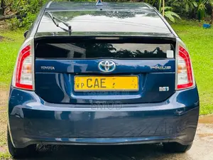 Toyota Prius G Grade Uk Limited 2015 Car (Used)