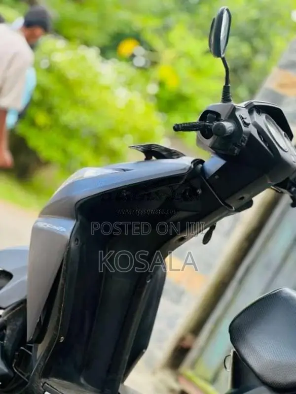 Honda Dio 2015 Motorbike (Used)