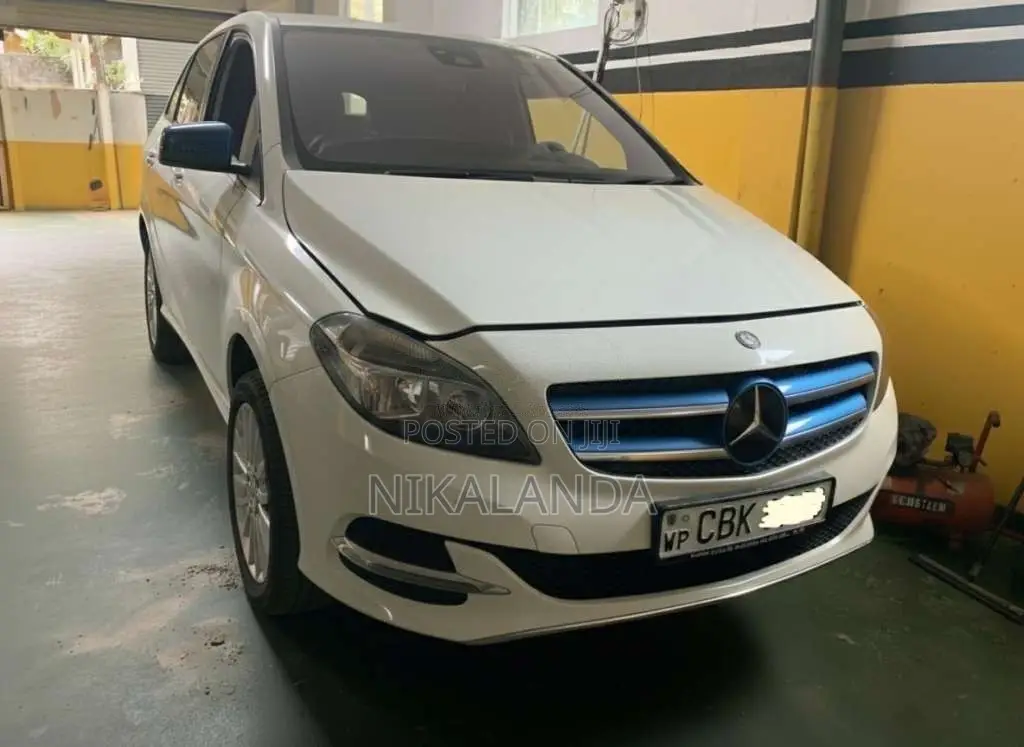 Mercedes-Benz B250E B Class Electric Drive 2015 Car (Used)