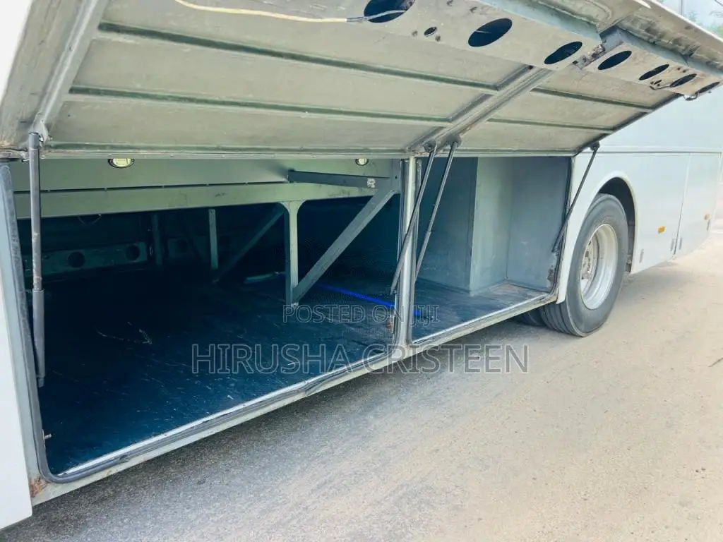 Other Golden Dragon 2015 Bus (Used)