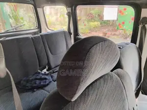 Suzuki Every 2001 Van (Used)
