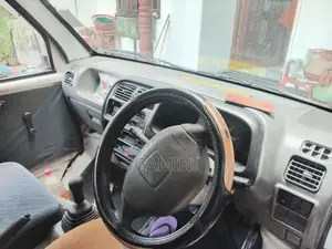 Suzuki Every 2001 Van (Used)