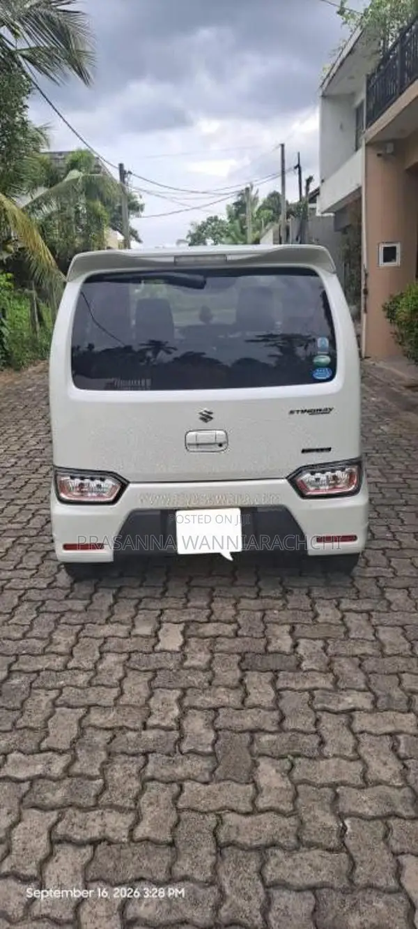 Suzuki Wagon R Stingray 2018 Car (Used)