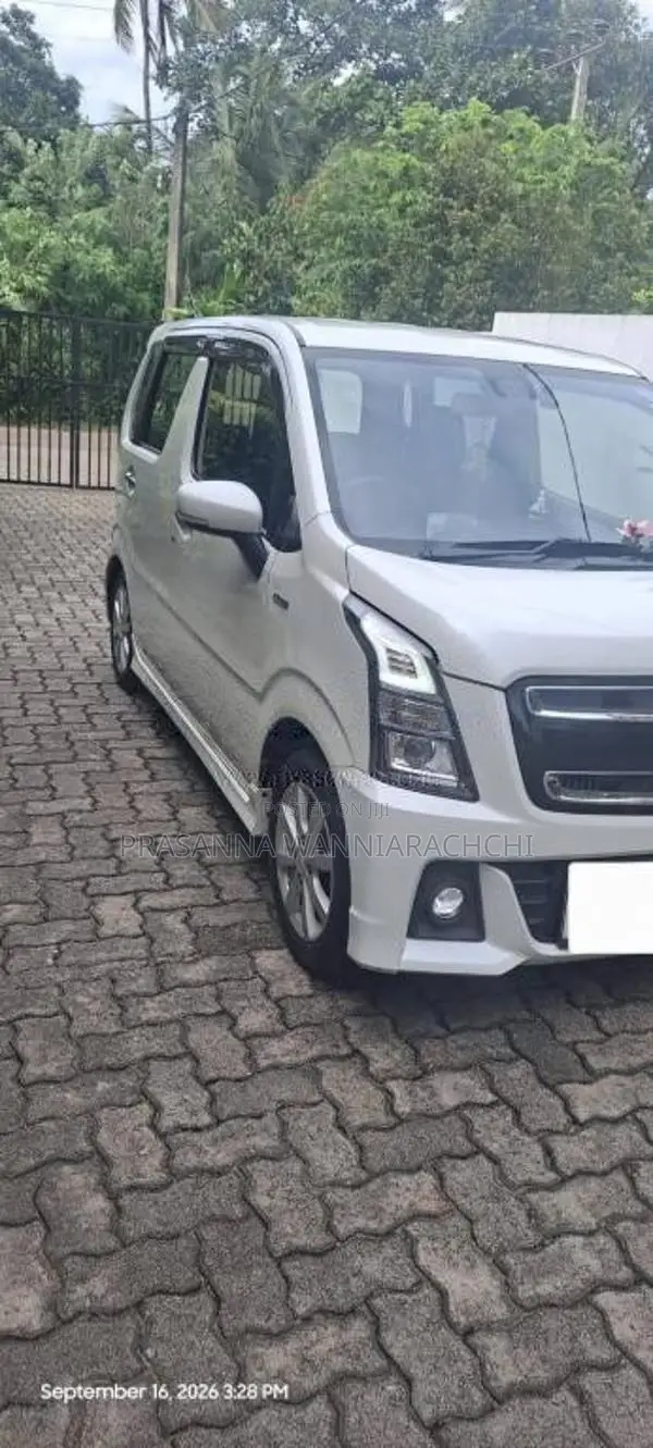 Suzuki Wagon R Stingray 2018 Car (Used)