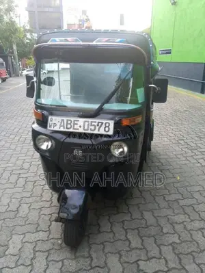 Bajaj RE 2015 Three Wheel (Used)