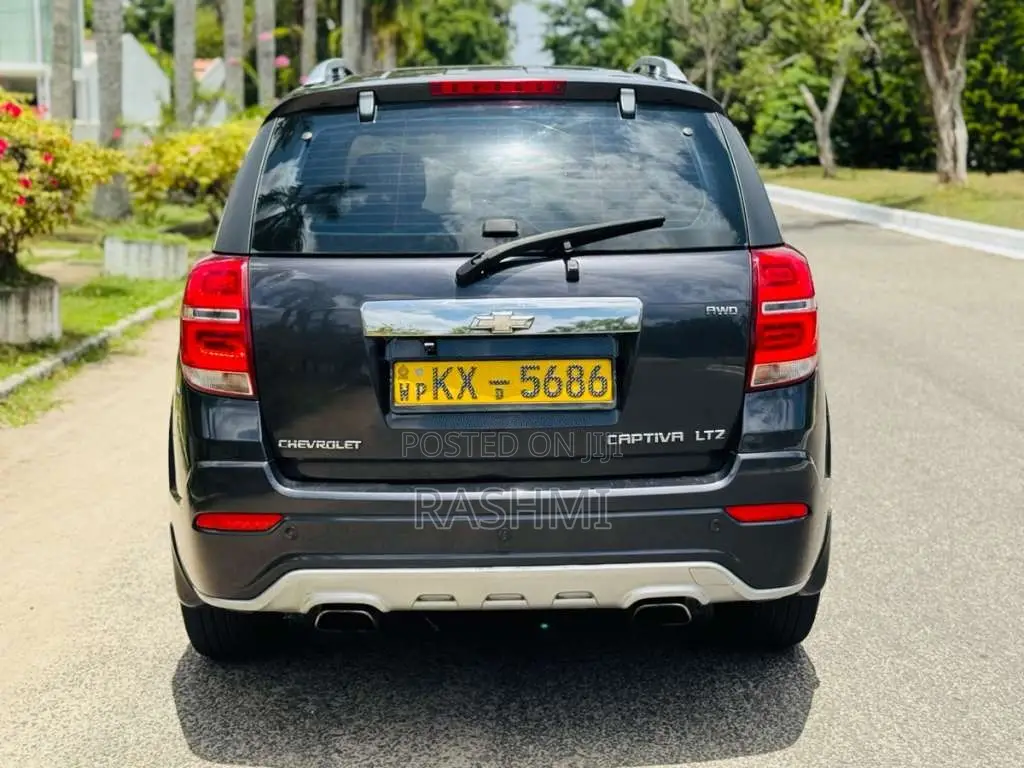 Chevrolet Captiva 2013 SUV (Used)