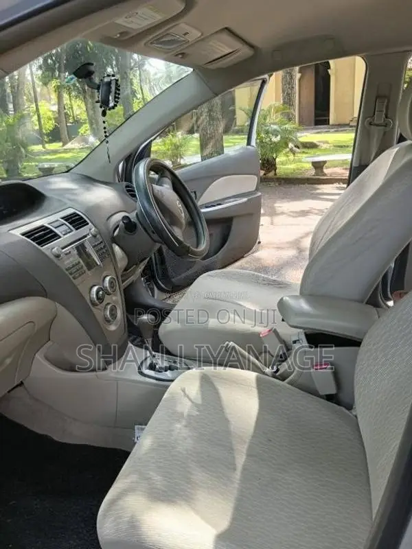 Toyota Belta 2013 Car (Used)