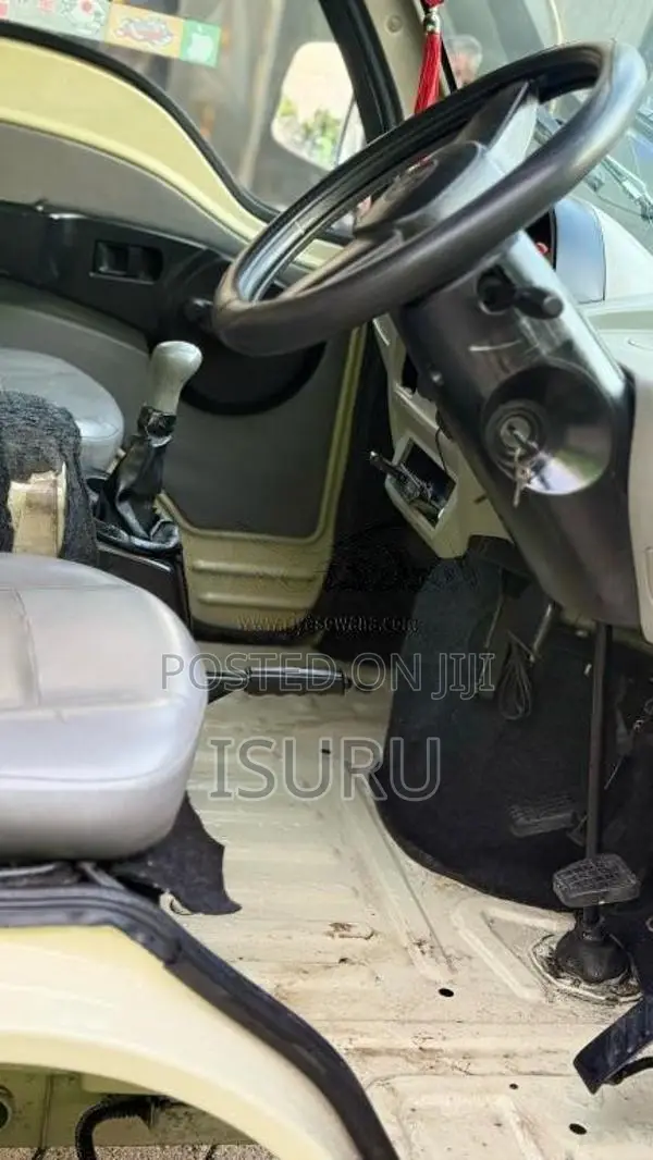 Tata Dimo Batta 2017 Lorry (Used)