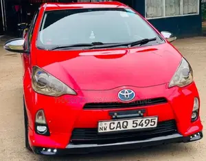Toyota Aqua 2012 Car (Used)