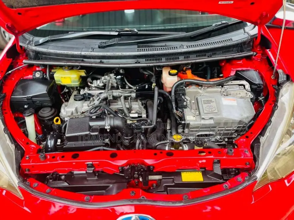 Toyota Aqua 2012 Car (Used)