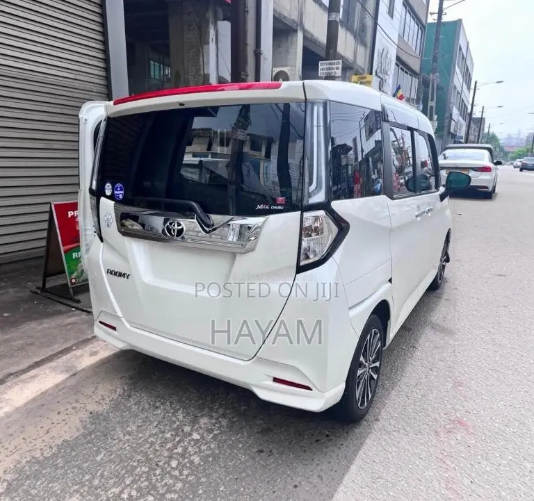 Toyota Roomy Custom G 2025 Car (Used)