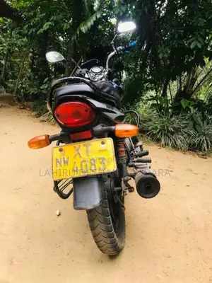Bajaj Platina 2012 Motorbike (Used)