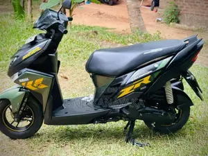 Yamaha Ray Zr 2017 Motorbike (Used)