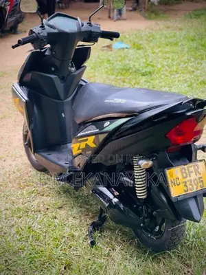 Yamaha Ray Zr 2017 Motorbike (Used)
