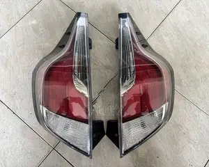 Nissan HT32 X-Trail Head Light