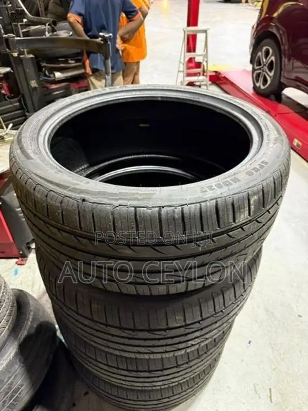 Tyres New 285//22 Rim22 Range Rover Sport Vogue Defender