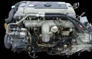Mitsubishi 4 M51 Engine with Gear Box
