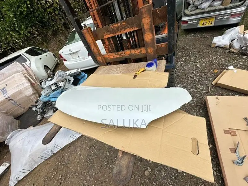 Suzuki MK42S Spacia Bonnet