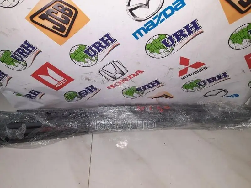 Nissan X-Trail NT 30 Weather Strip Beading