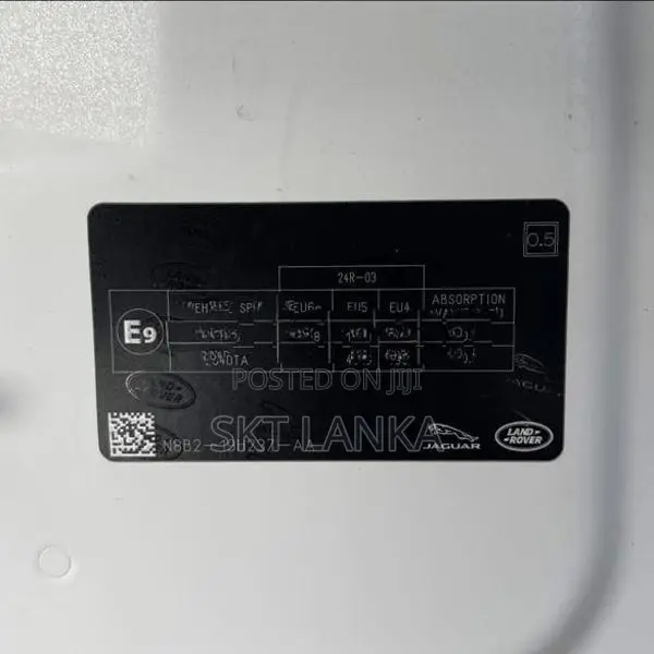 Genuine New Defender P300 2024 Bonnet Vogue Sport Velar Discovery