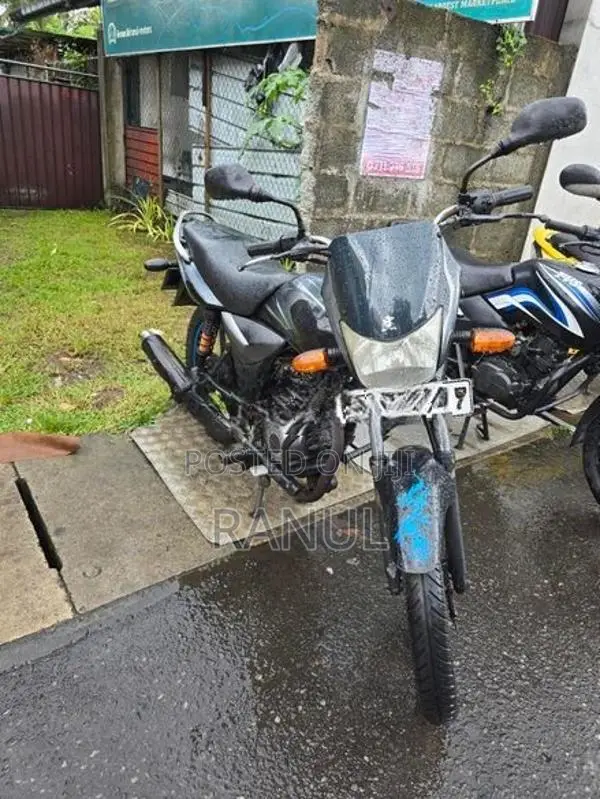 Bajaj Platina 100 2014
