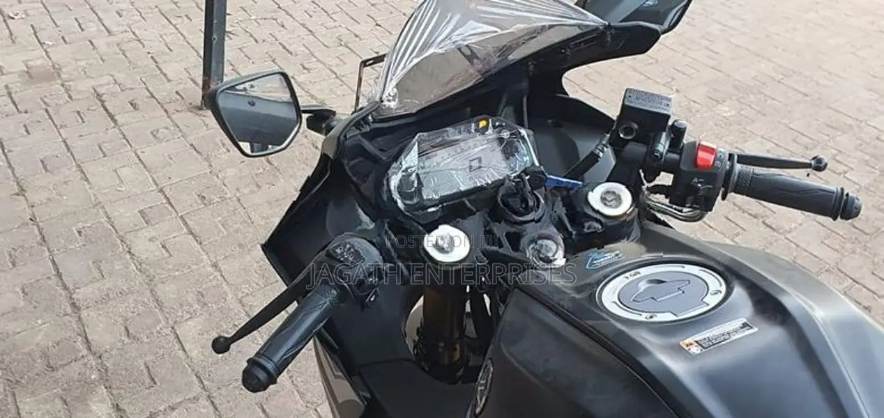 Yamaha R15 2026